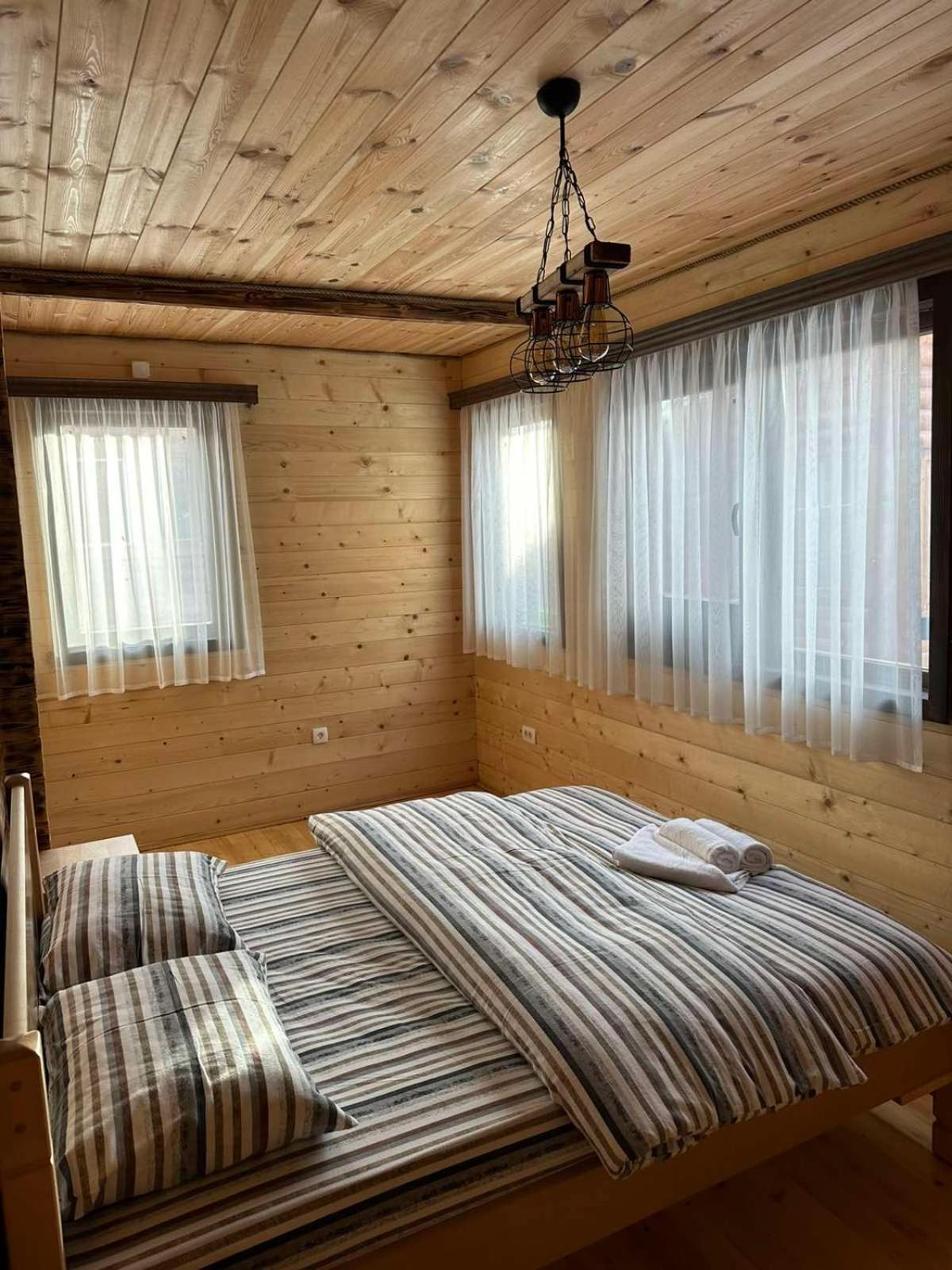 Zagrad Homes In Zabljak エクステリア 写真