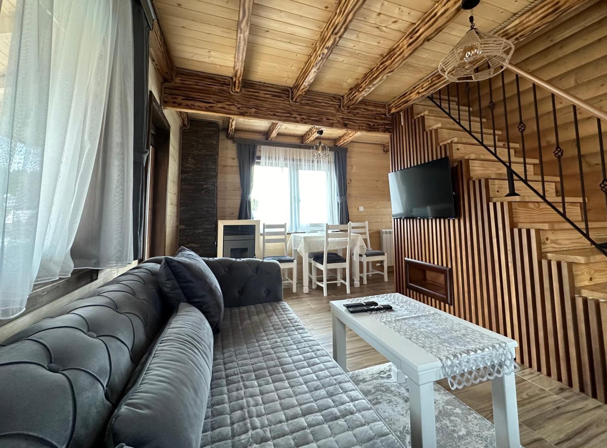 Zagrad Homes In Zabljak 部屋 写真